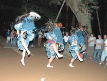 和名ヶ谷の日枝神社の三匹獅子舞