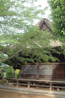 茅葺き屋根が美しい福寿院の観音堂