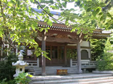 薬王寺本堂の写真